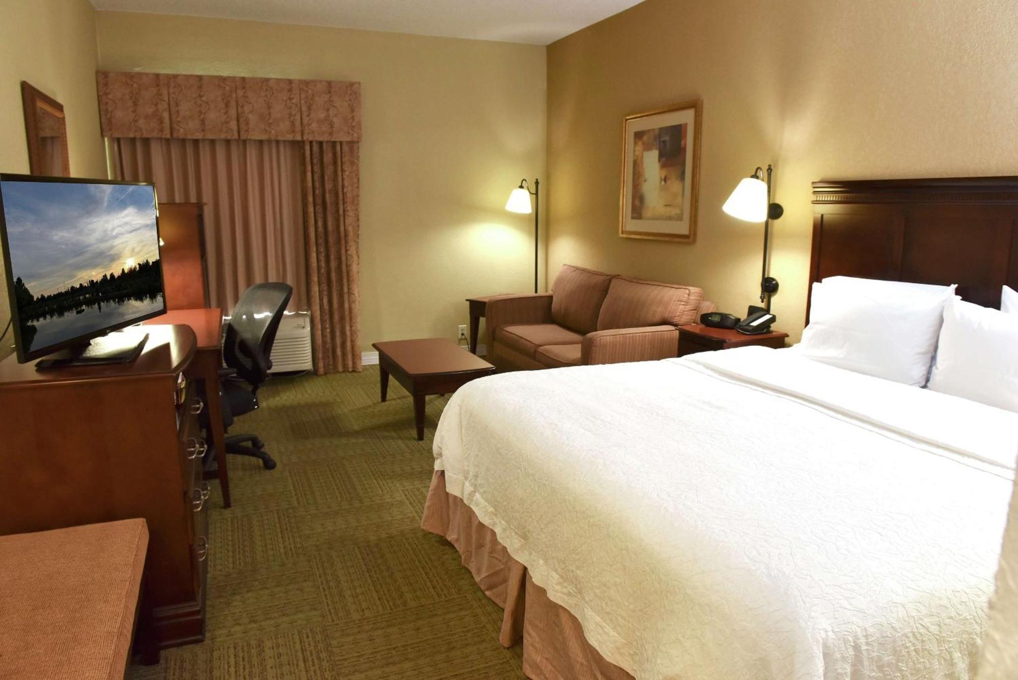 Hampton Inn Ръстън Екстериор снимка