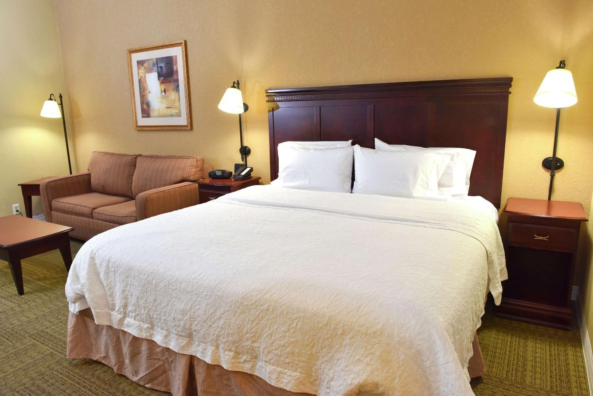 Hampton Inn Ръстън Екстериор снимка